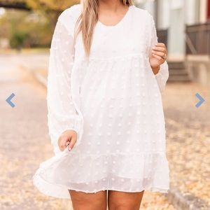Chic Soul White Long Sleeve Dress